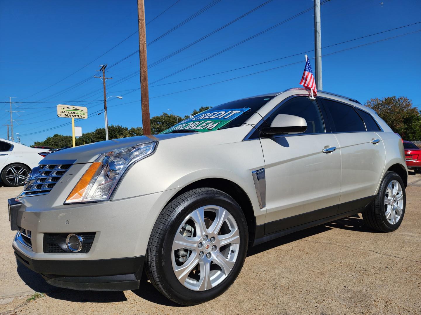 2014 GOLD Cadillac SRX PERFORMANCE COLLECTION (3GYFNCE39ES) , AUTO transmission, located at 2660 S.Garland Avenue, Garland, TX, 75041, (469) 298-3118, 32.885551, -96.655602 - Welcome to DallasAutos4Less, one of the Premier BUY HERE PAY HERE Dealers in the North Dallas Area. We specialize in financing to people with NO CREDIT or BAD CREDIT. We need proof of income, proof of residence, and a ID. Come buy your new car from us today!! This is a Loaded 2014 CADILLAC SRX CO - Photo#7